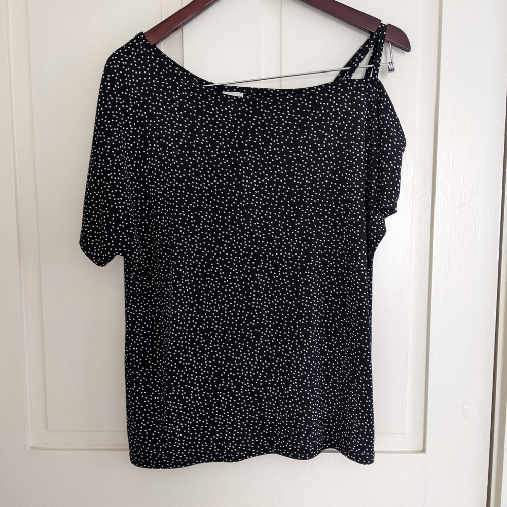 Polka dot Kaileigh asymmetrical blouse